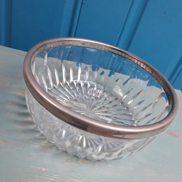 Cut Crystal Glass Bowl with Silver Plated Rim Vintage Serving Bowl - Picture 4 of 16
